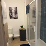 Le Cozy Parisien Élégance et Confort